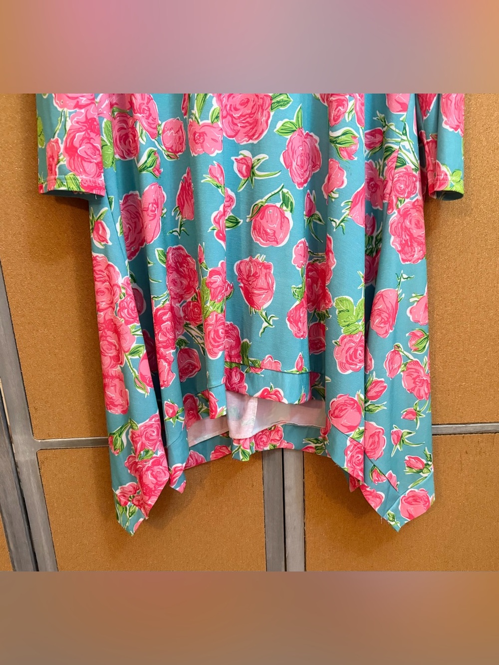 Simply Southern XXL Floral Tunic Top Sharkbite Hem 3/4 Sleeve Blue Pink Stretchy - Picture 6 of 8